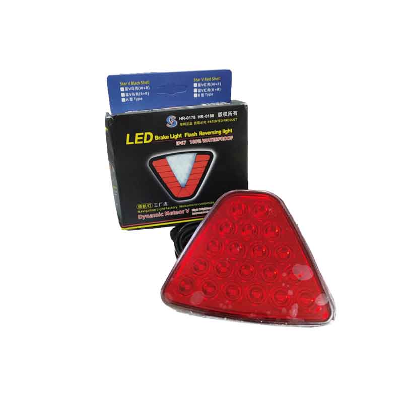 Φως Στοπ Τριγωνικό LED 24V – Αδιάβροχο IP67 - LED Brake Light Flash Reversing Light - sukki.gr